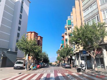 Local commercial à louer à Carrer dels Jocs Florals 12