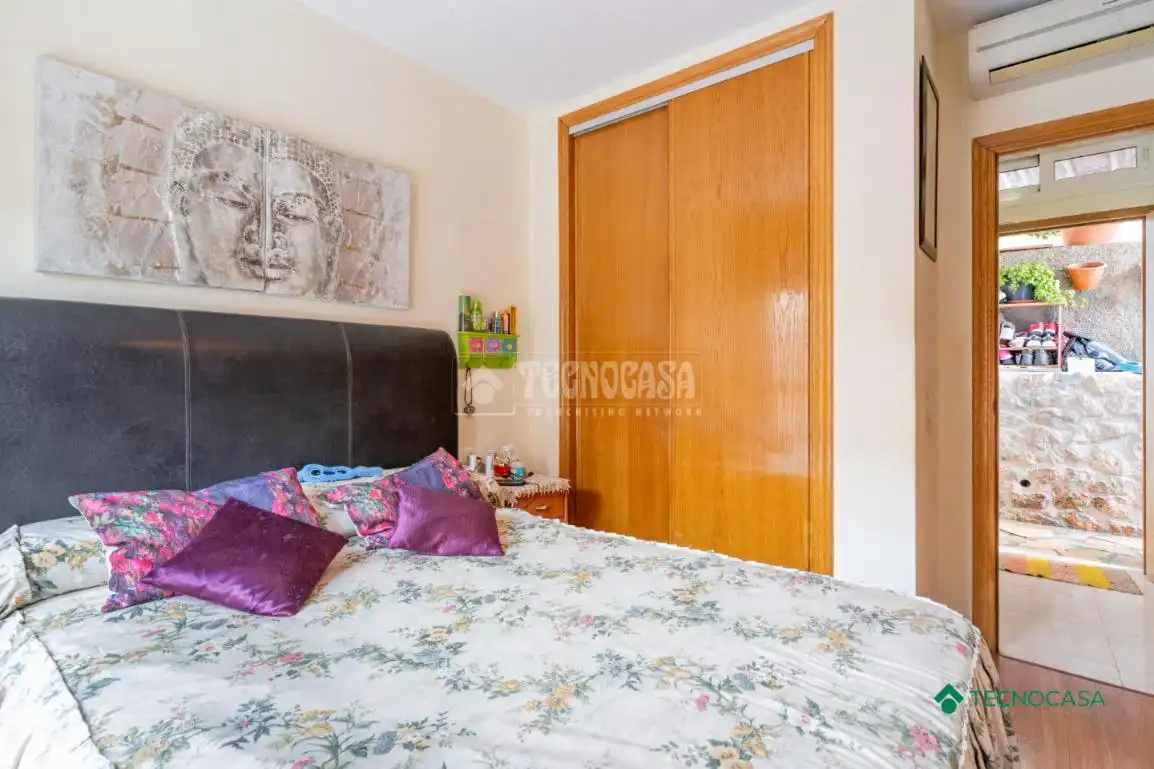 Bedroom of Flat for sale in Roquetas de Mar  with Air Conditioner and Community pool