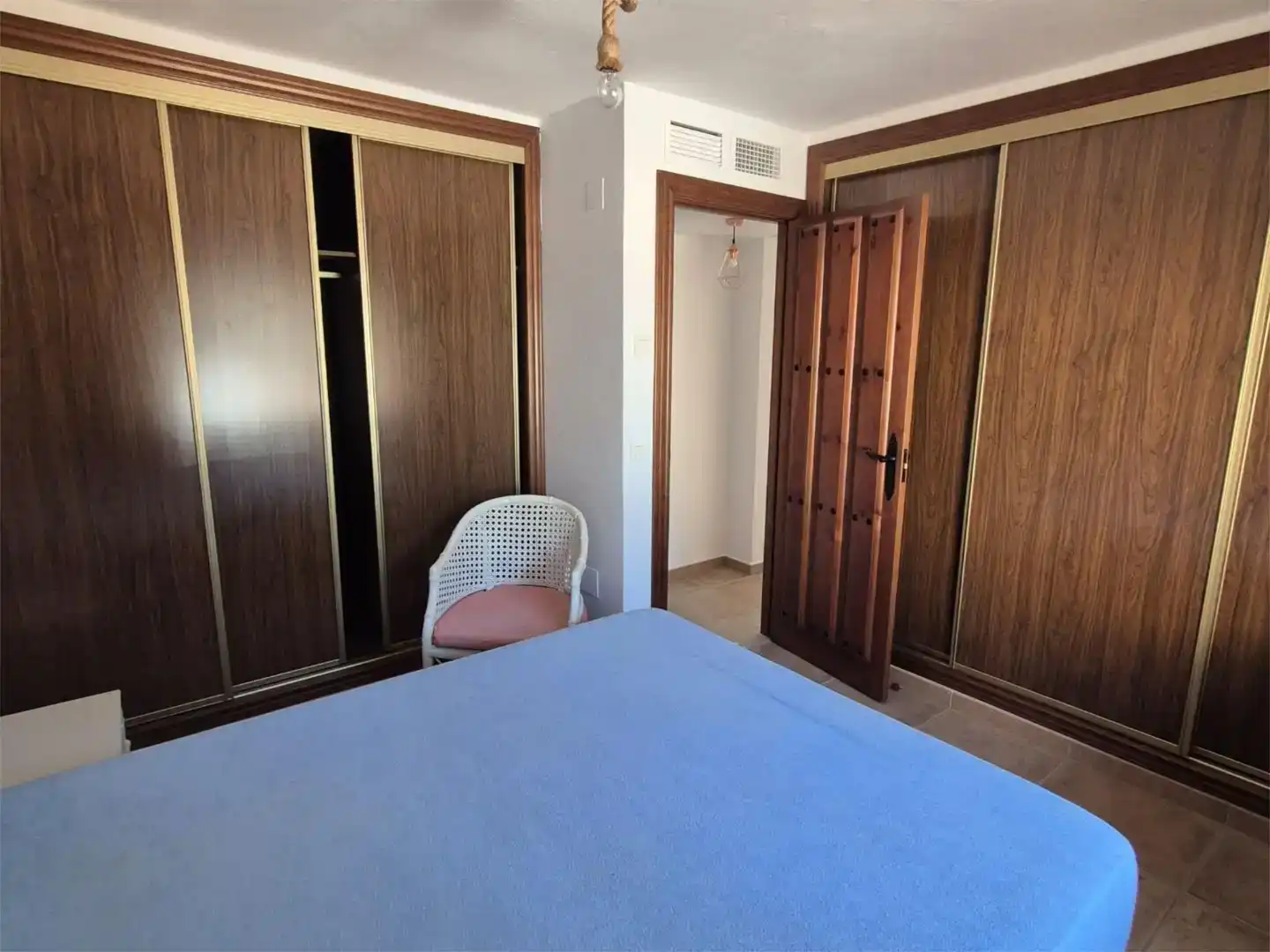 Dormitori de Casa o xalet en venda en Cártama amb Aire condicionat, Piscina i Balcó