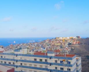 Vista exterior de Casa o xalet en venda en Las Palmas de Gran Canaria amb Terrassa