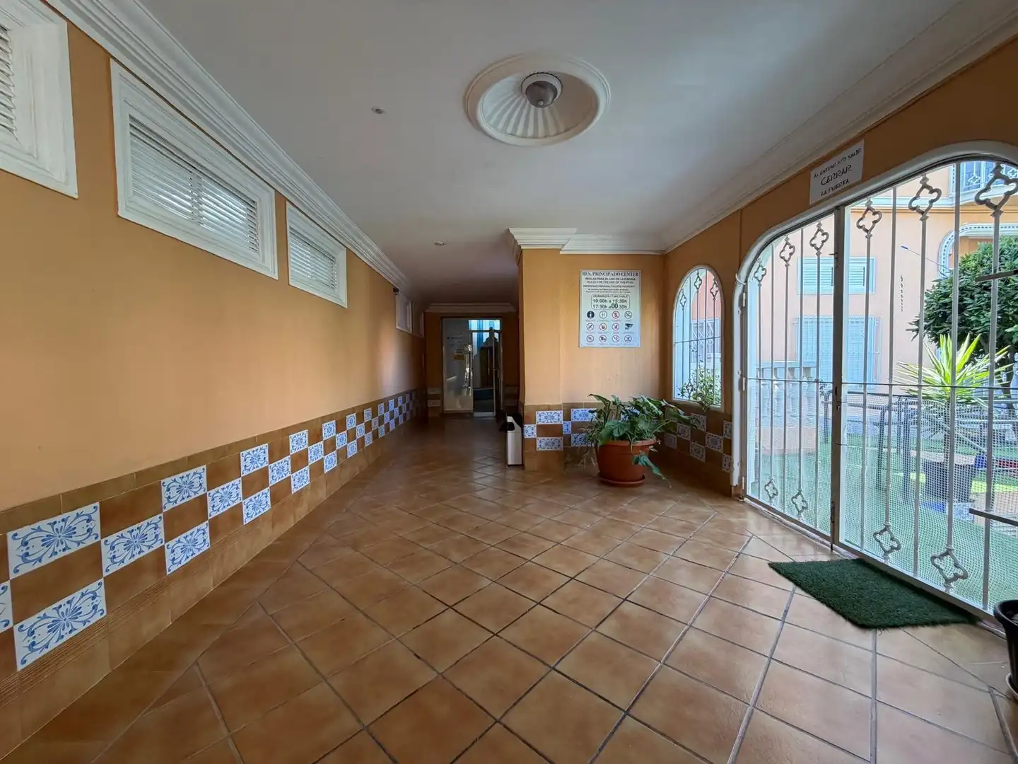 Piso en venta en Los Alcázares con Piscina, Amueblado y Horno