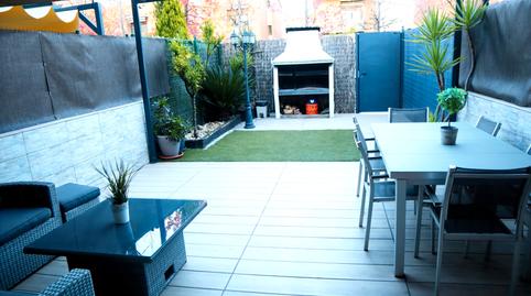 Foto 2 de Casa adosada en venda a Santa Perpètua de Mogoda, Barcelona