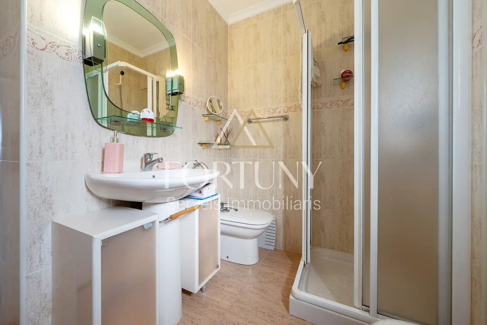 Badezimmer von Wohnung zum Verkauf in Cambrils mit Balkon