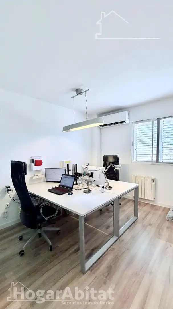 Houses for sale in Torrent  with Air Conditioner, Heating and Private garden