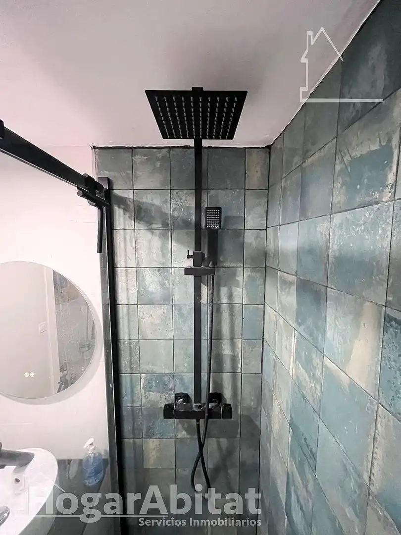 Baño de Casa adosada en venta en Llíria con Aire acondicionado, Terraza y Trastero