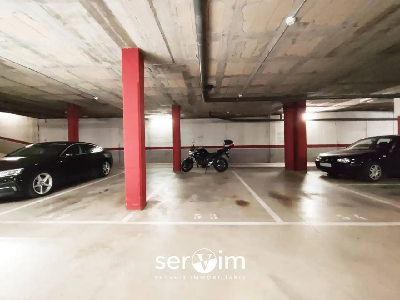 Parking of Flat for sale in Girona  with Heating