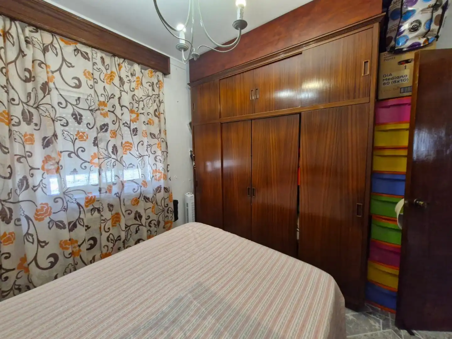 Habitación de Casa adosada en venta en La Línea de la Concepción