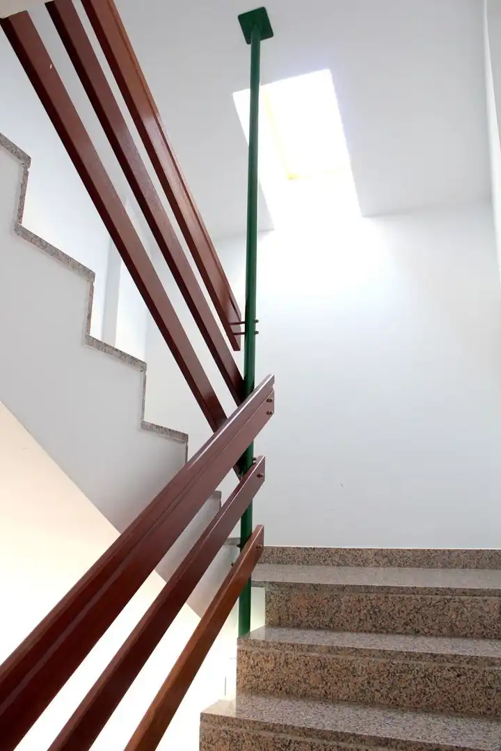 Piso en venta en Santa Cruz de Bezana con Calefacción, Terraza y Trastero