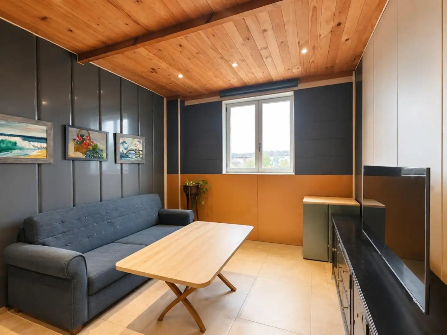 Sala d'estar de Casa o xalet en venda en Narros de Saldueña amb Moblat