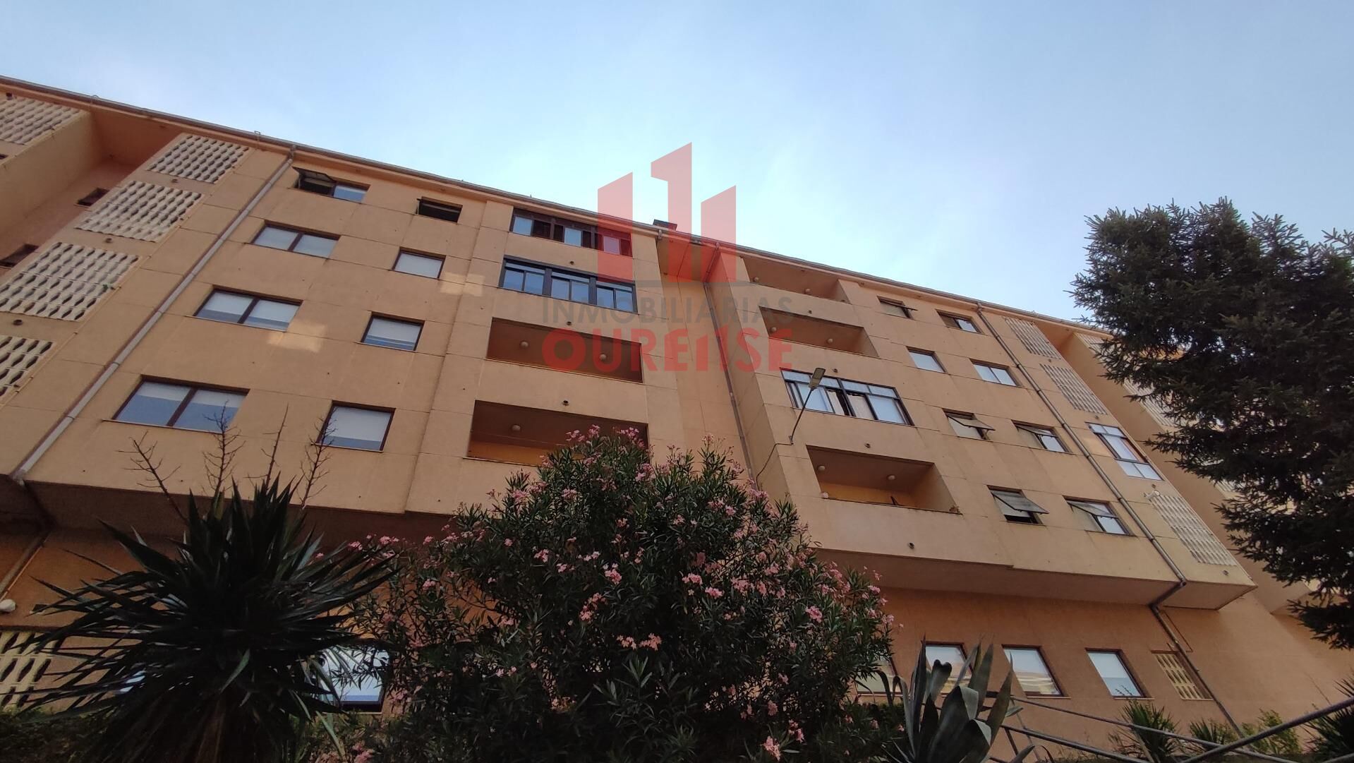 Exterior view of Flat for sale in Ourense Capital   with Heating and Storage room