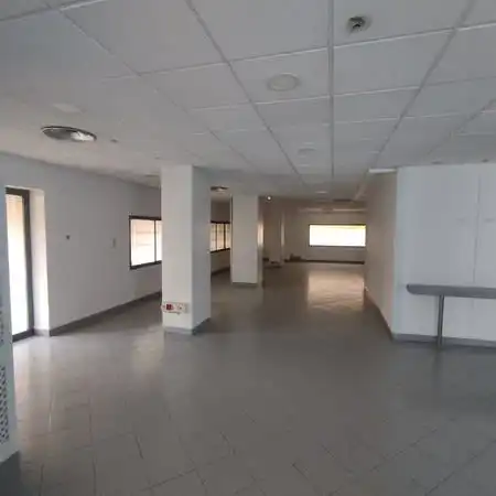 Local de lloguer a C/ Santiago Lozano, Campo Verde