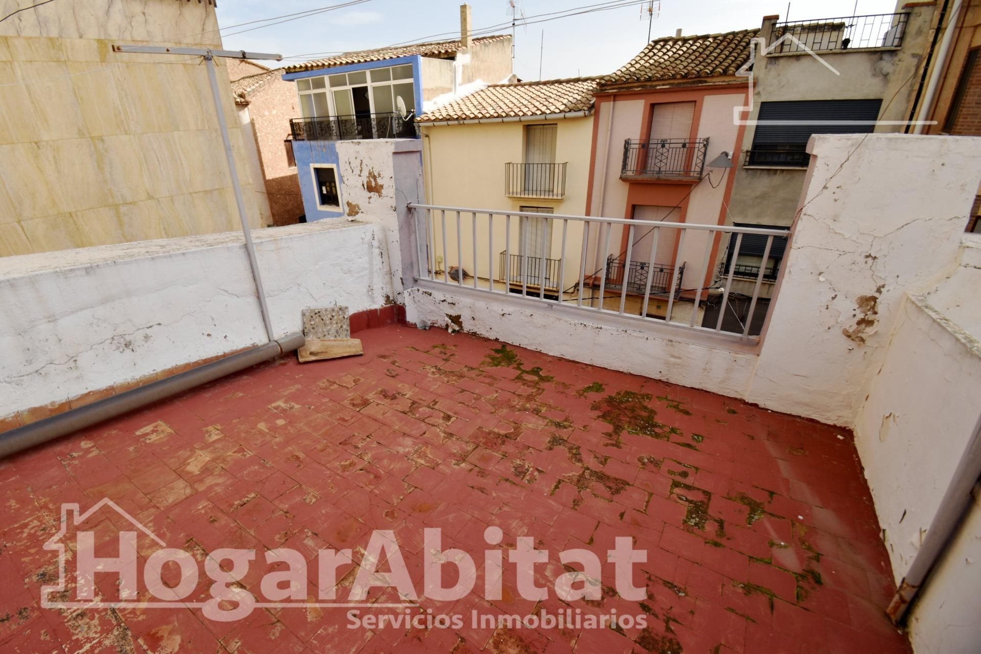 Exterior view of House or chalet for sale in L'Alcora  with Terrace, Storage room and Balcony