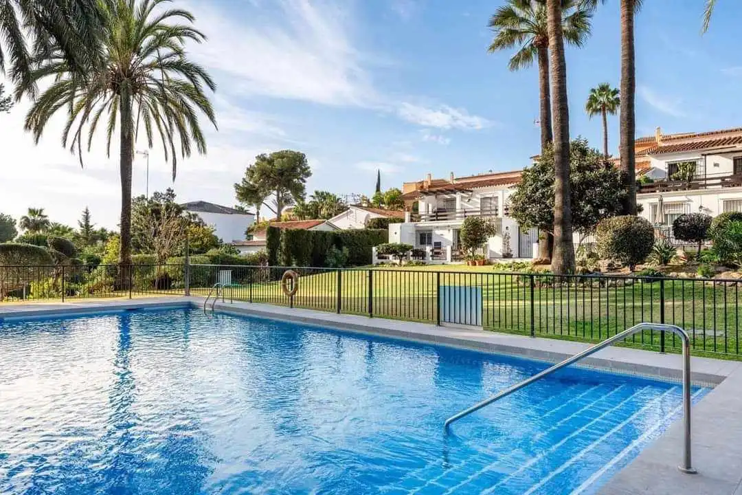 Home with pool for sale in Nueva Andalucía, imagen 21