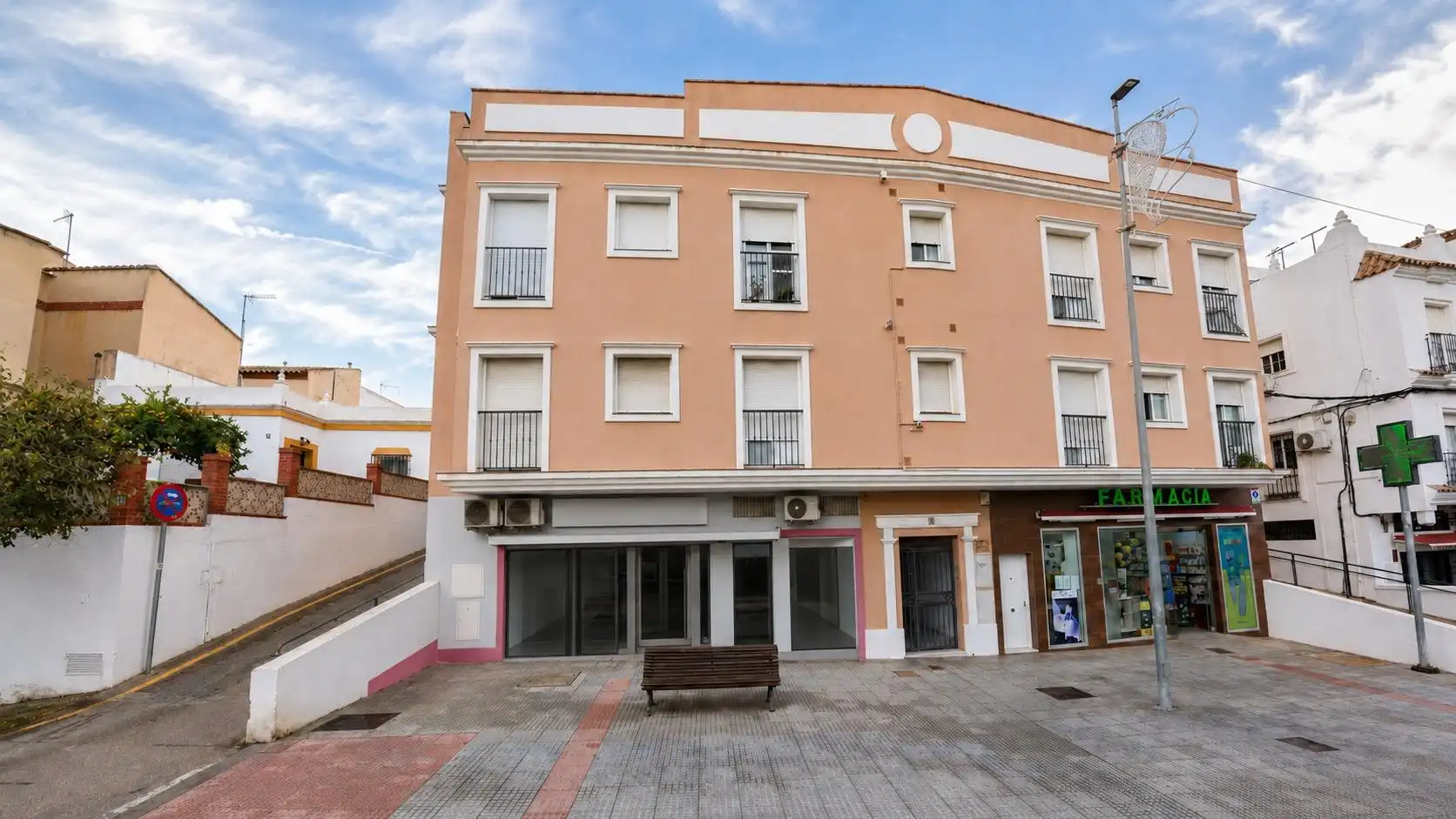 Business premises for sale in Calle de Fuente Amarga, imagen 3