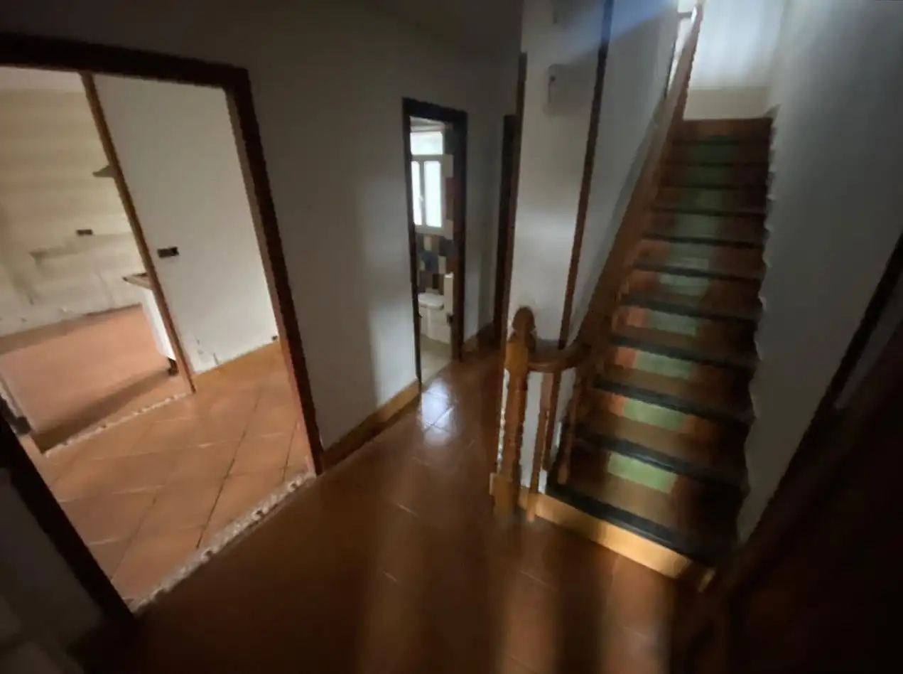 Casa adosada en venta en Lantarón