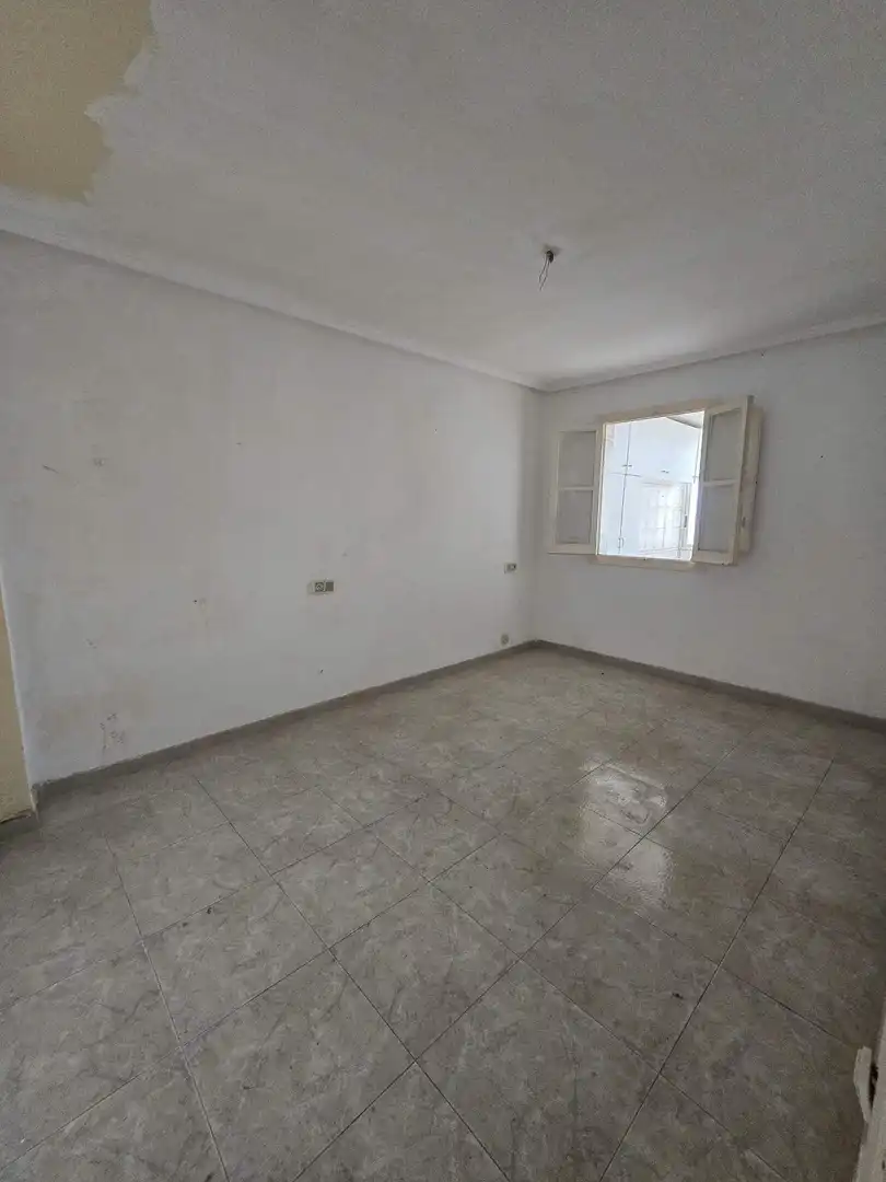 Schlafzimmer von Wohnung zum Verkauf in Elche / Elx