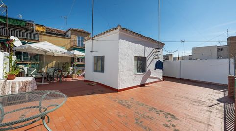 Foto 2 de Piso en venta en Concha Espina, 9, Barrio de Zaidín, Granada Capital