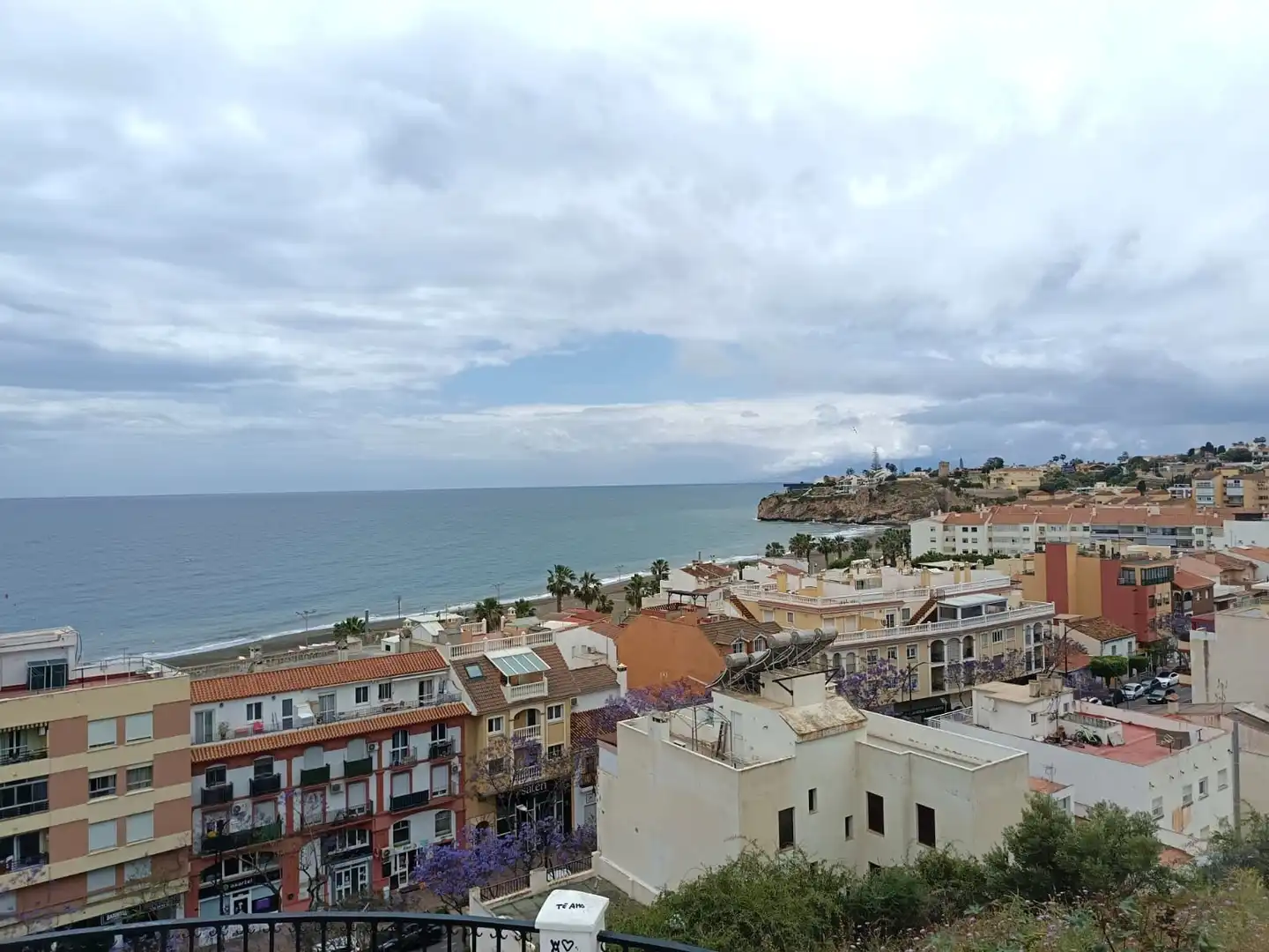 Vista exterior de Casa adosada en venta en Rincón de la Victoria con Aire acondicionado, Terraza y Amueblado