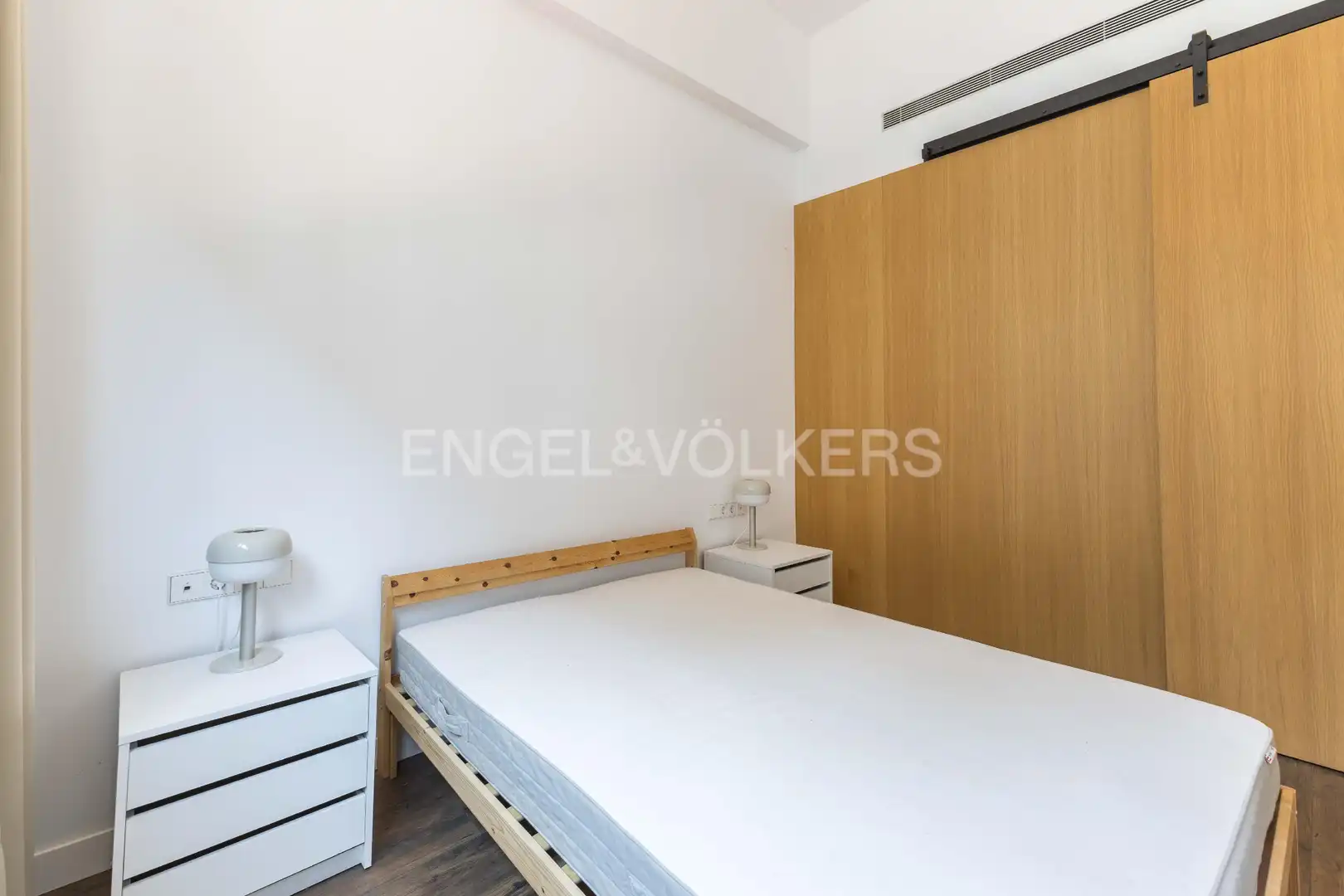 Habitación de Ático en venta en Barcelona con Calefacción