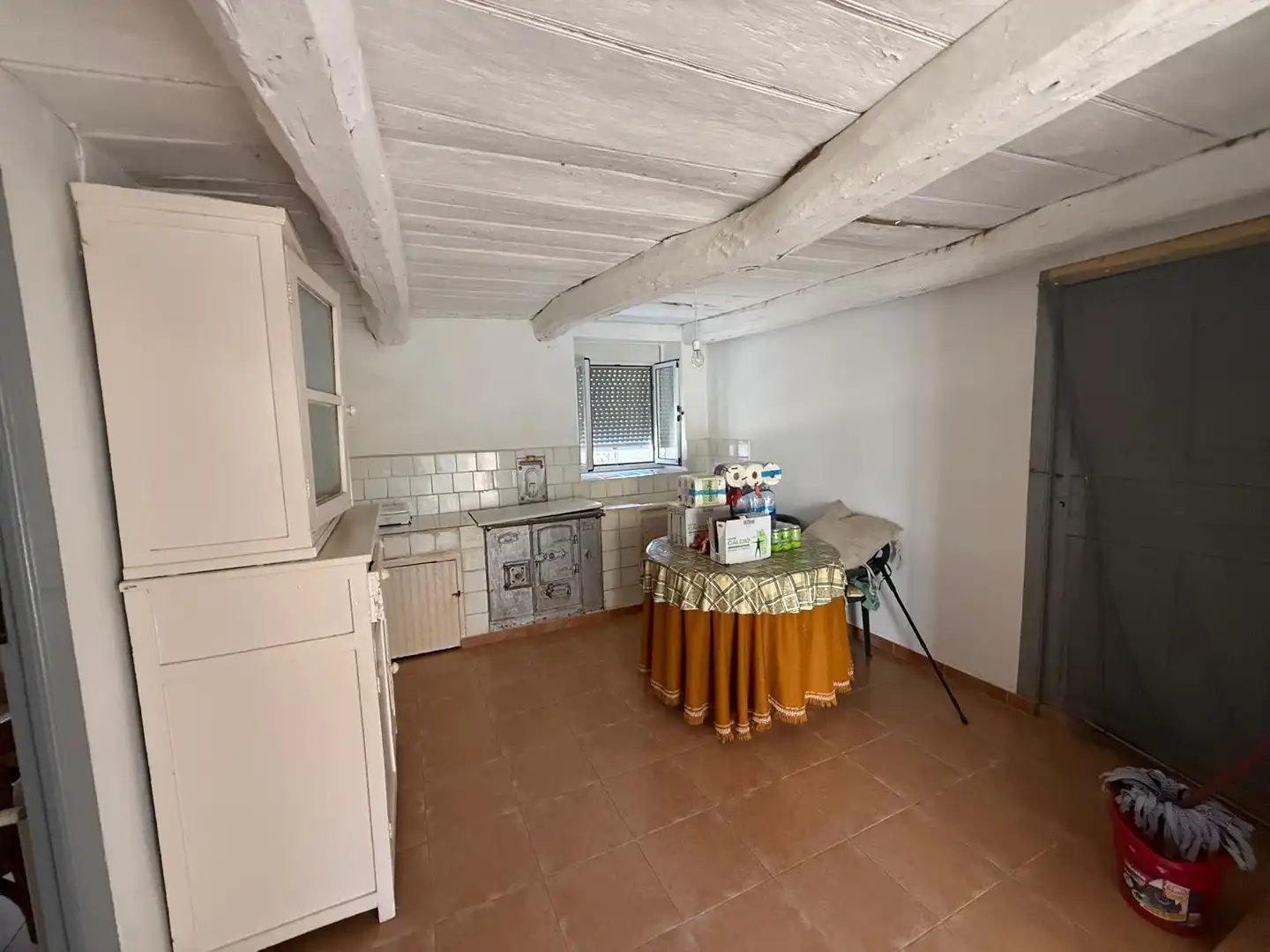Kitchen of Country homes for sale in Valdefuentes del Páramo  with Heating, Furnished and Oven