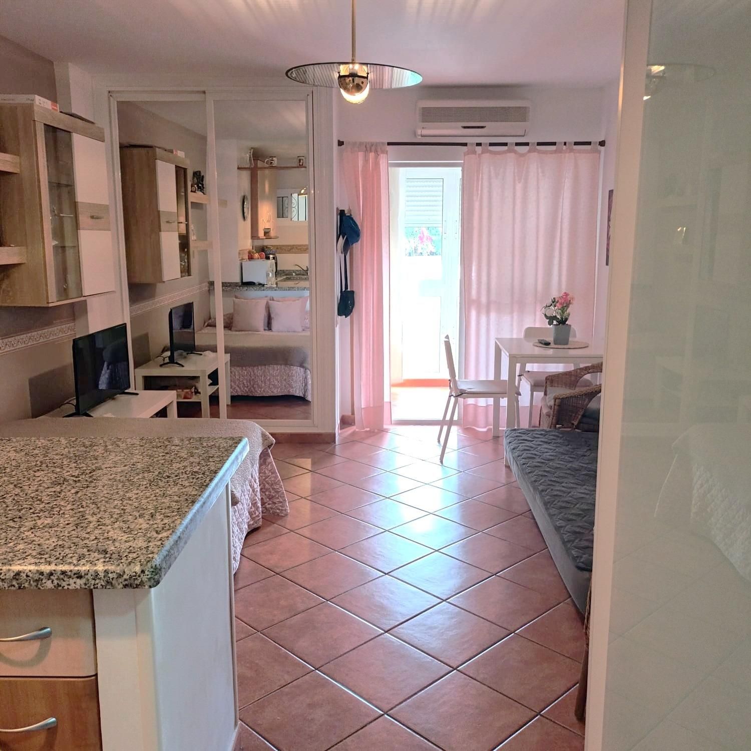 Dormitori de Estudi en venda en Benalmádena amb Aire condicionat, Calefacció i Terrassa