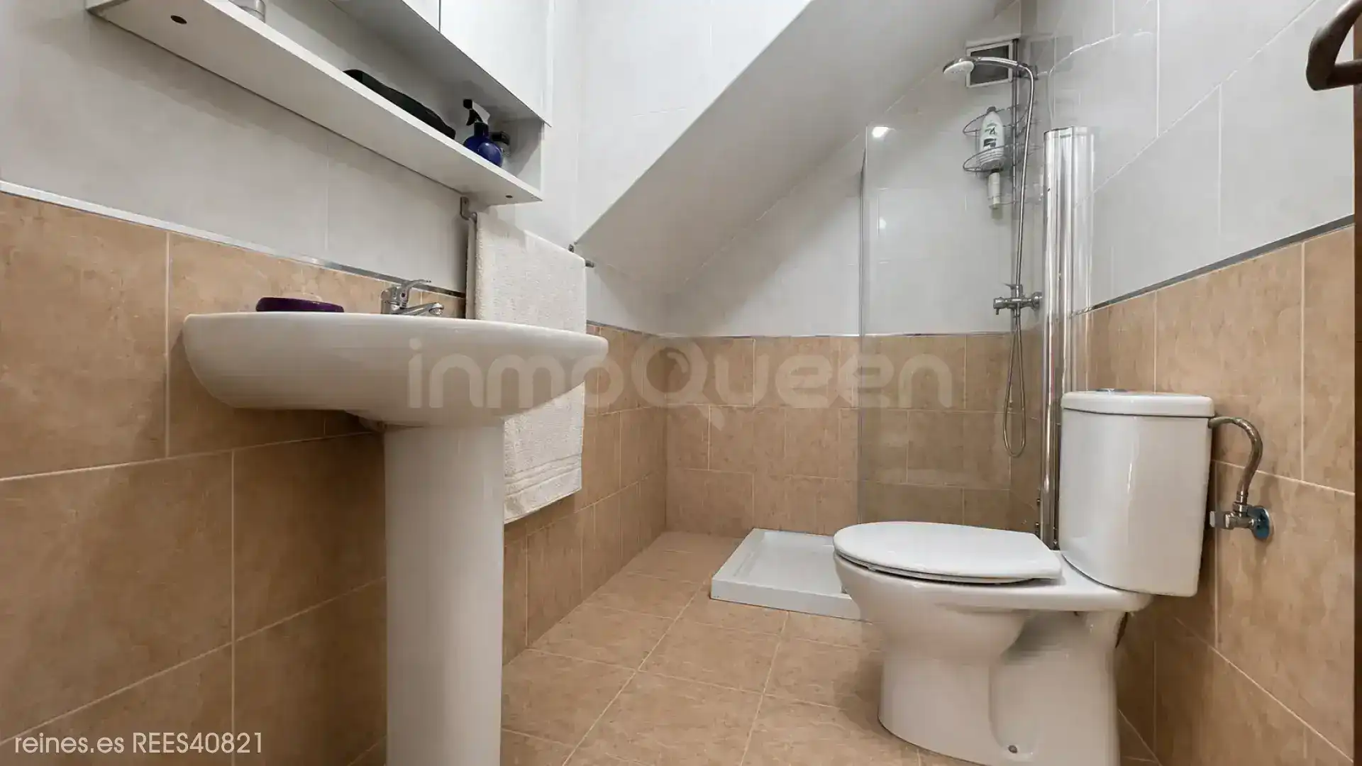 Baño de Residencial en venta en Siero