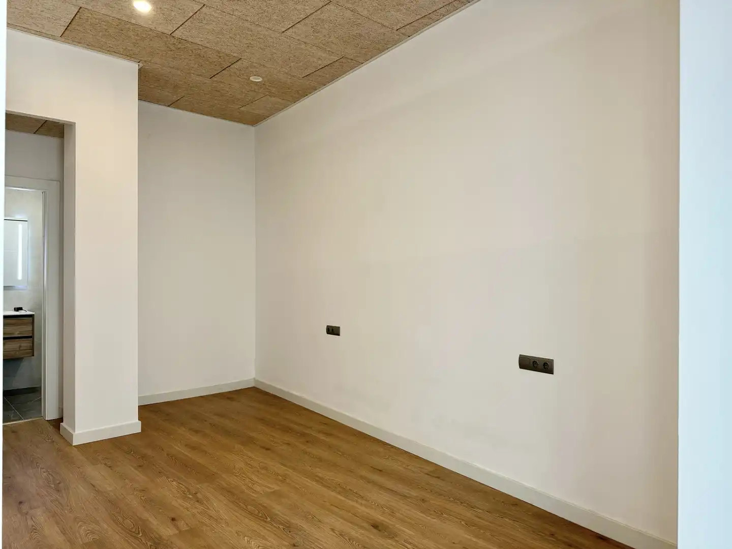 Flat for sale in Vilanova i la Geltrú  with Air Conditioner, Heating and Private garden