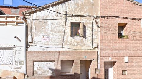 Foto 2 de Casa adosada en venda a Calle la Constitución, Cadrete, Zaragoza