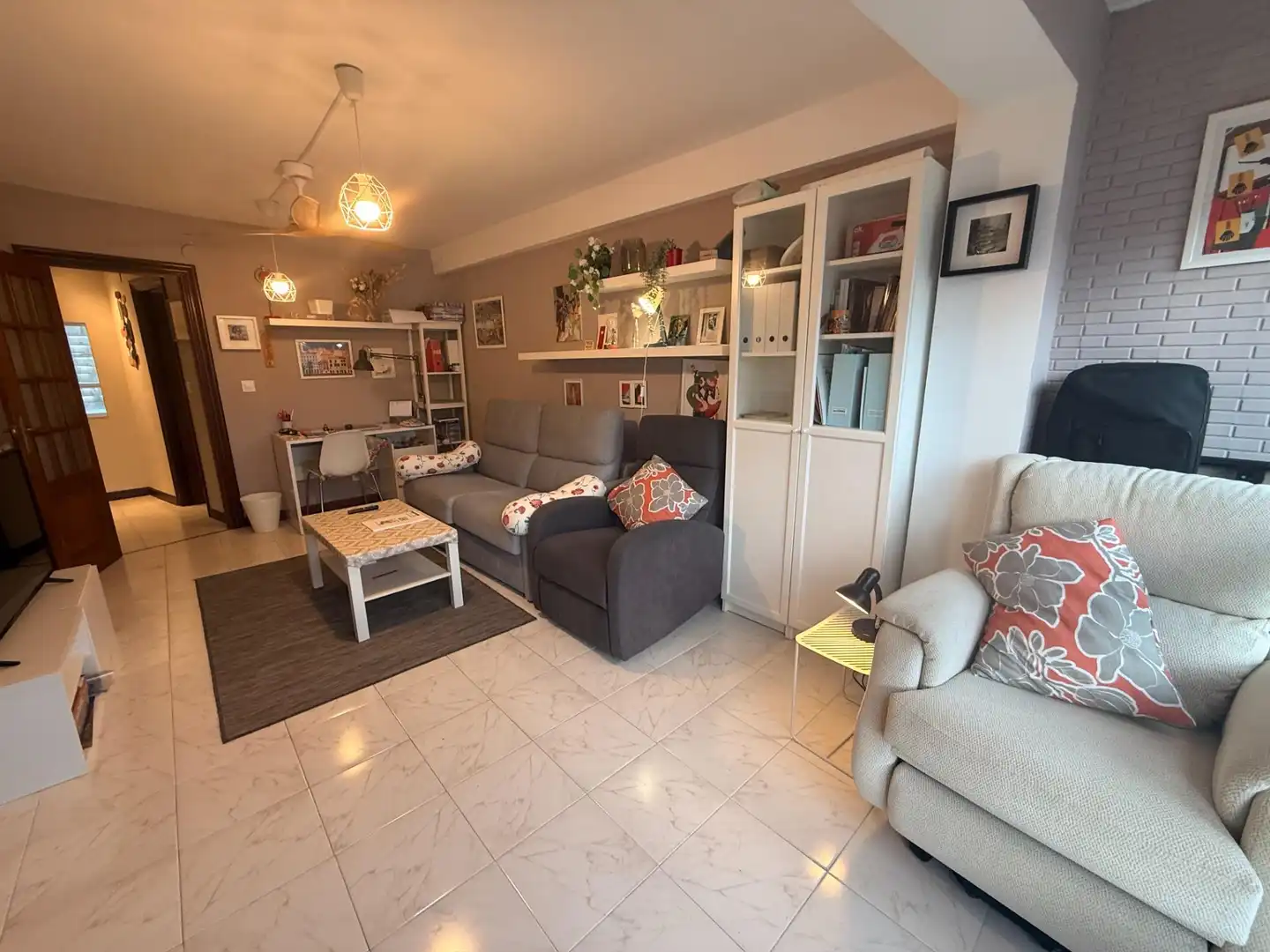 Living room of Flat for sale in Santoña  with Heating and Furnished