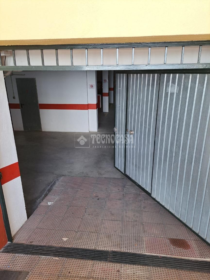 Aparcament de Garatge en venda en Churriana de la Vega