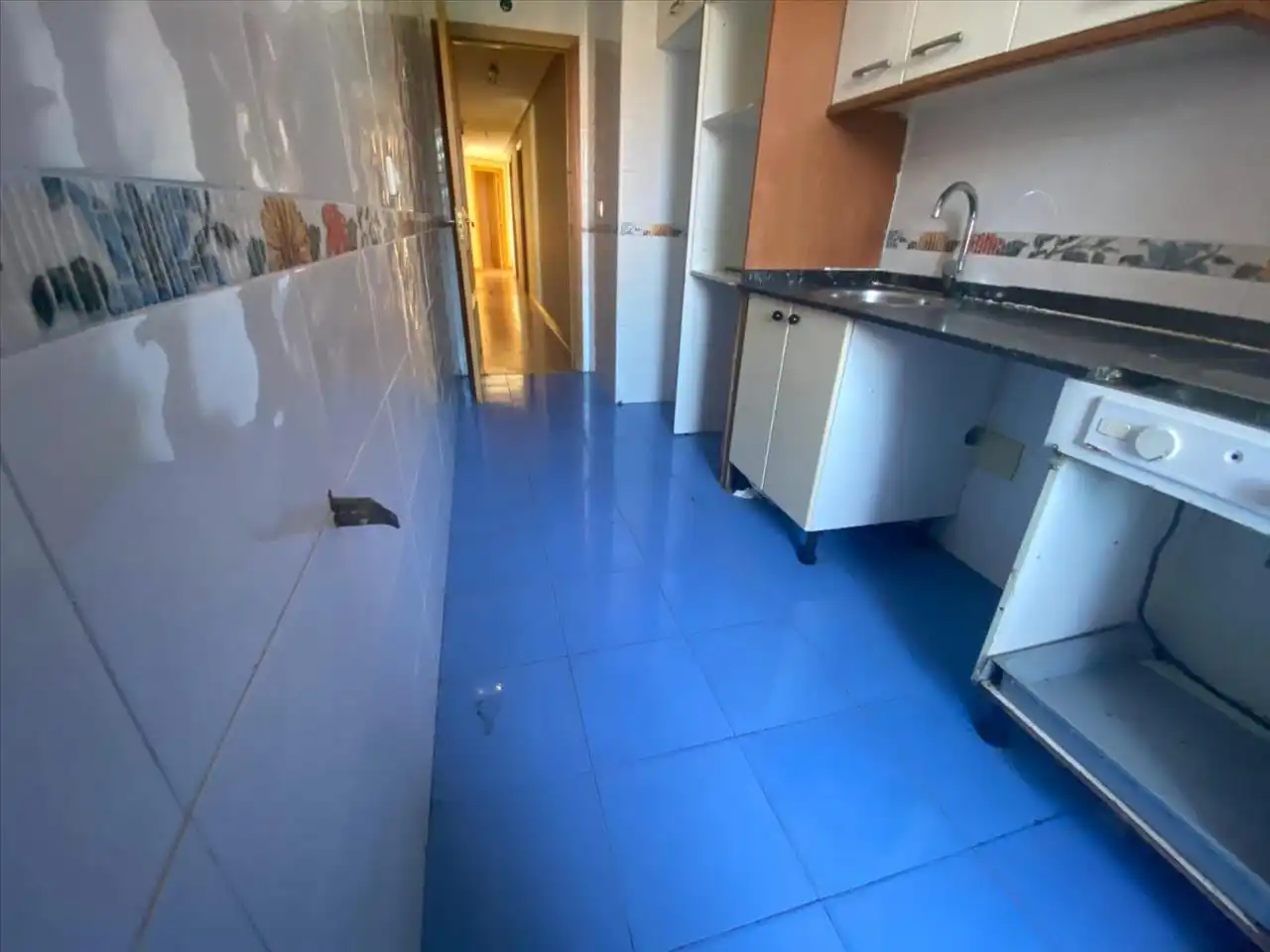 Cuina de Pis en venda en León Capital  amb Parquet