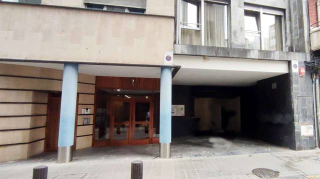 Garaje en Alquiler en Zabalburu