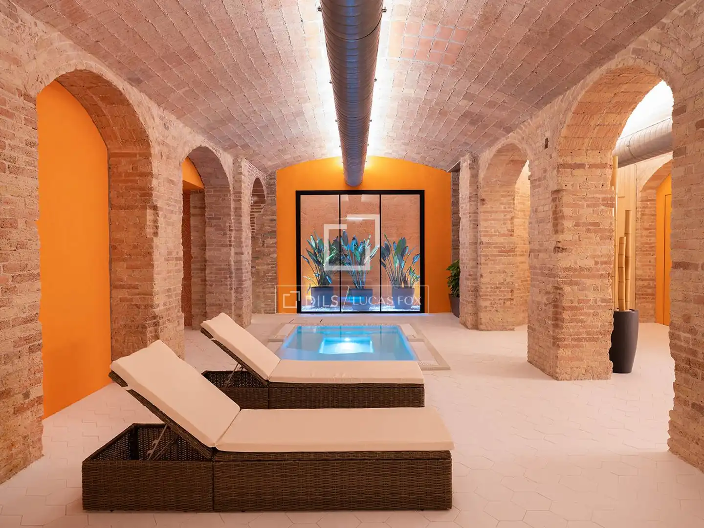 Piscina de Pis en venda en Barcelona amb Aire condicionat, Calefacció i Parquet