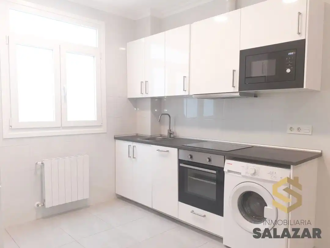 Piso de alquiler en Ramón y Cajal Etorbidea, San Pedro de Deusto - La Ribera