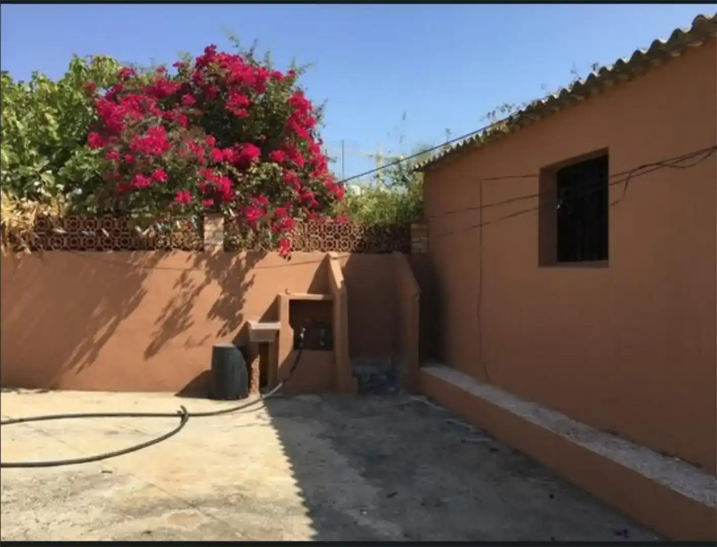 Vista exterior de Finca rústica en venda en Estepona amb Piscina i Balcó