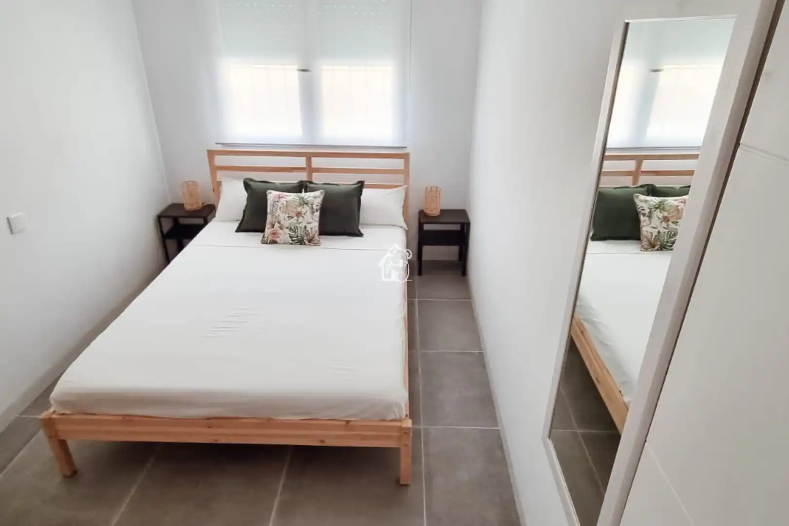Dormitori de Casa o xalet de lloguer en Torrevieja amb Aire condicionat, Terrassa i Moblat
