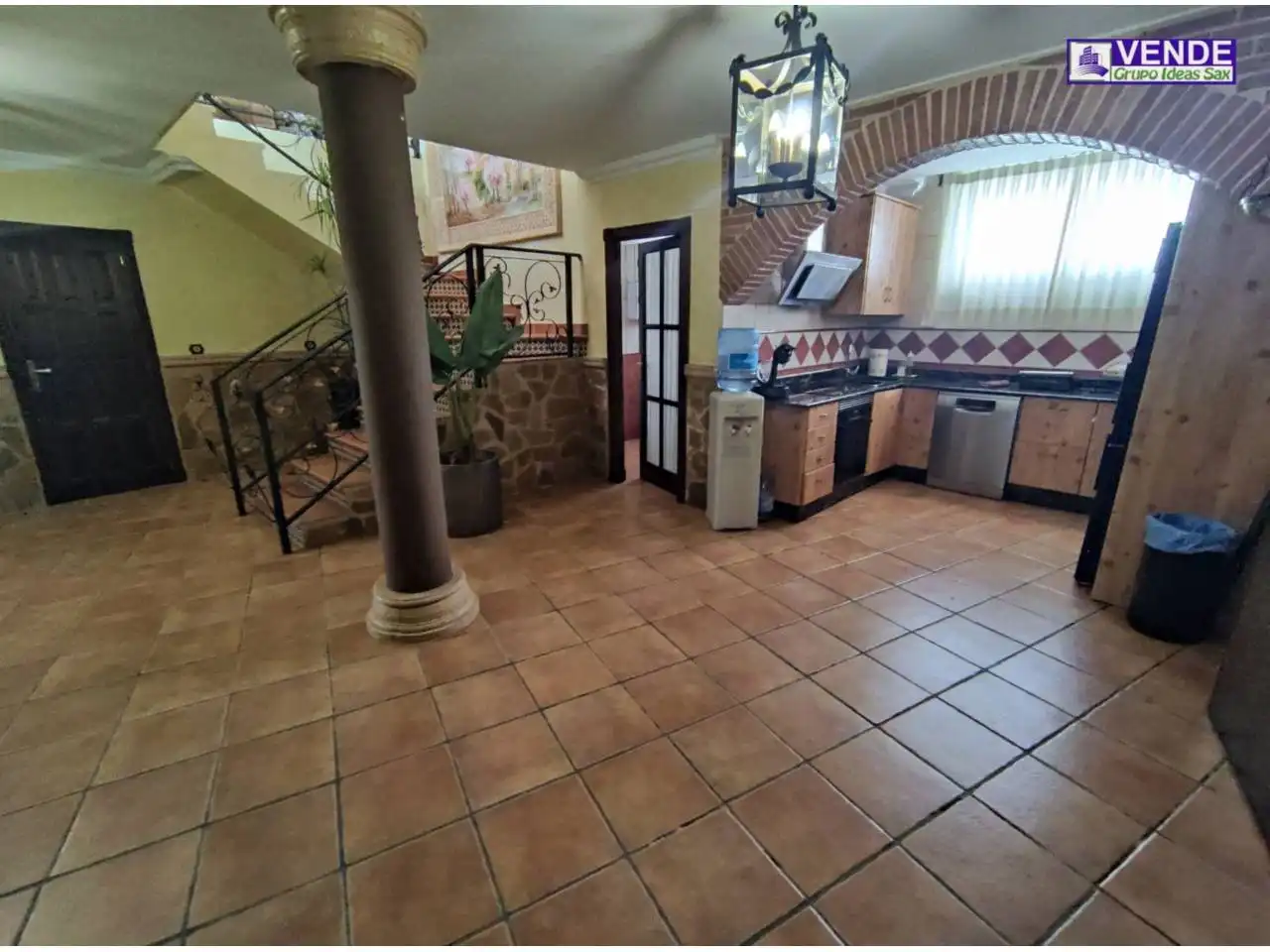 Finca rústica en venta en Sax con Aire acondicionado, Jardín privado y Terraza