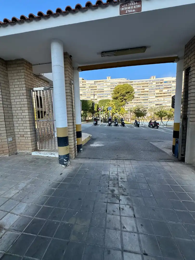 Vista exterior de Apartament en venda en Sant Joan d'Alacant amb Aire condicionat, Terrassa i Forn
