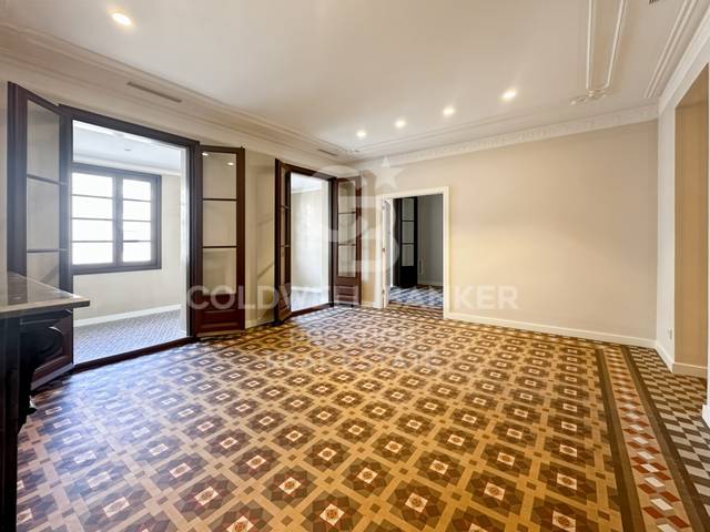 Piso en Venta en Ronda Universitat en Dreta de l'Eixample