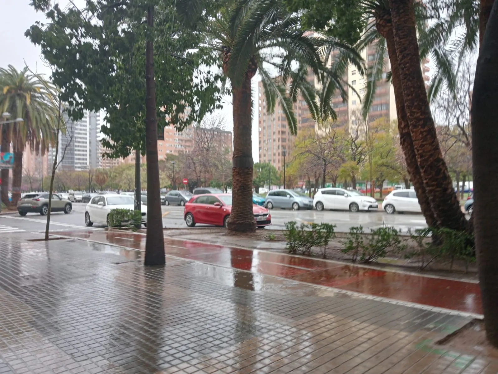Exterior view of Flat for sale in  Valencia Capital  with Air Conditioner, Heating and Furnished