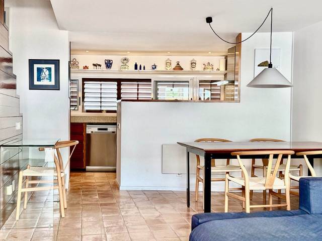 Casa-chalet en Venta en Calle Guillem De Bruguera en Cadaqués