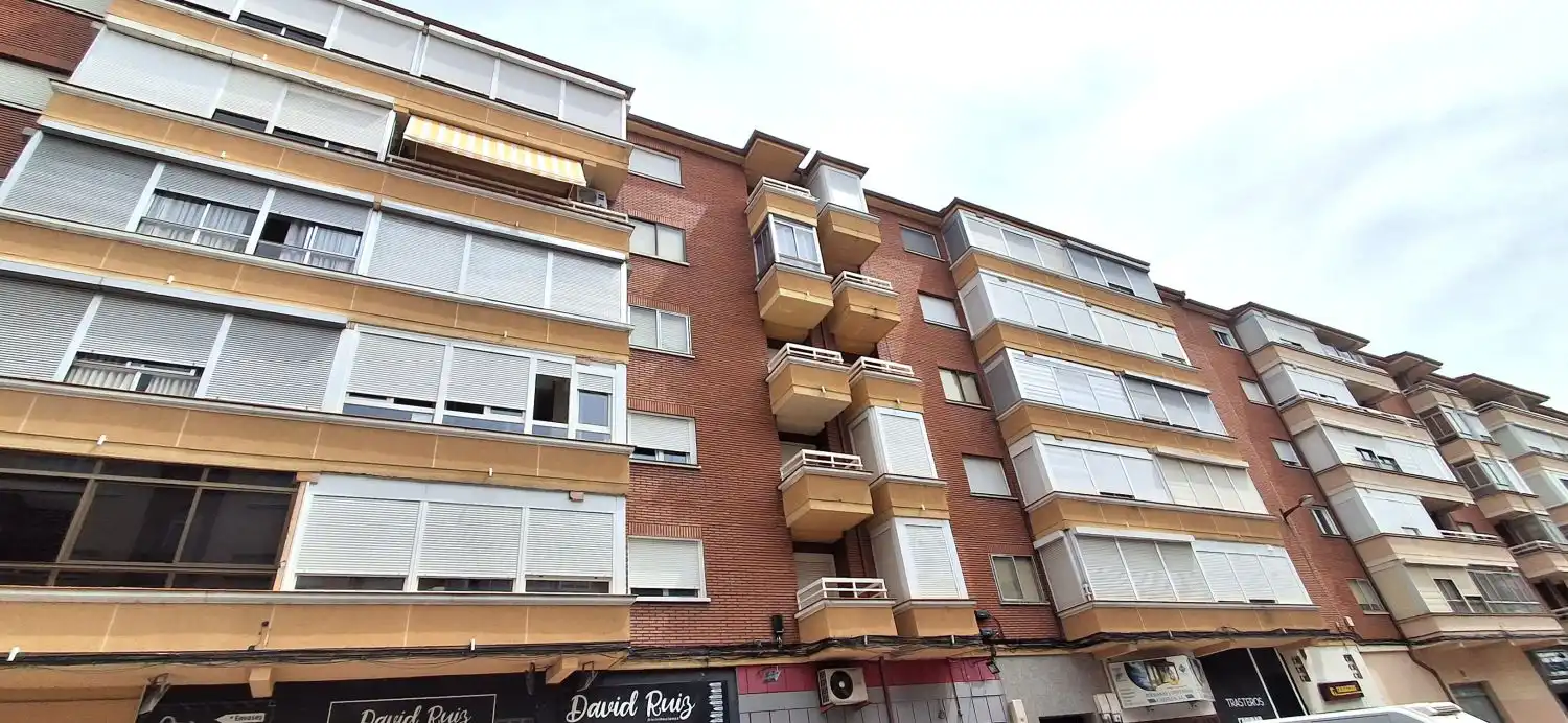 Exterior view of Flat for sale in Valladolid  with Heating and Parquet flooring