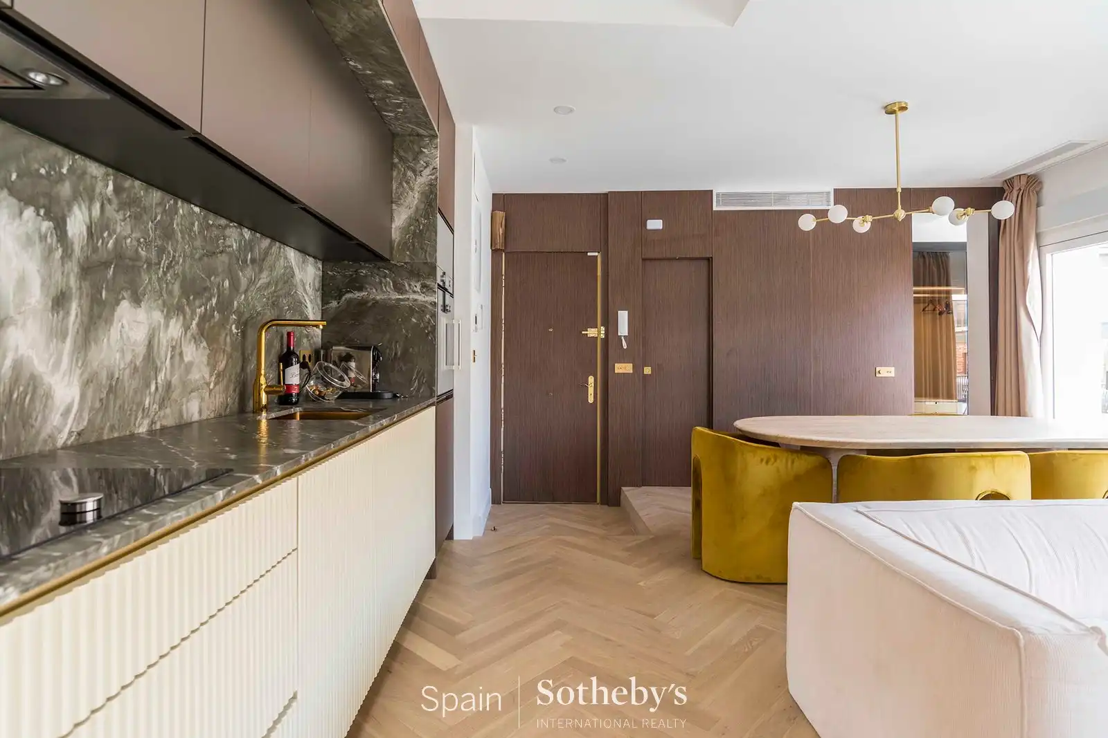 Ático con ascensor en venta en C. de Jovellanos, imagen 17