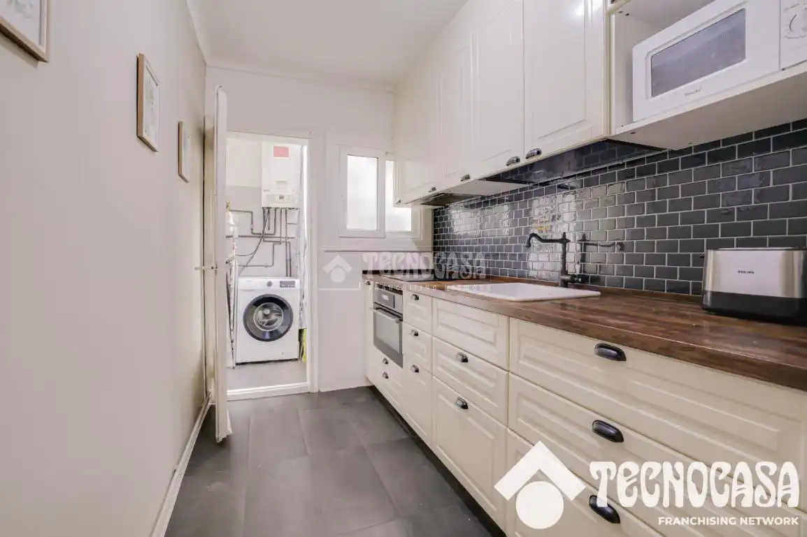Cocina de Piso en venta en Barcelona con Aire acondicionado, Calefacción y Parquet