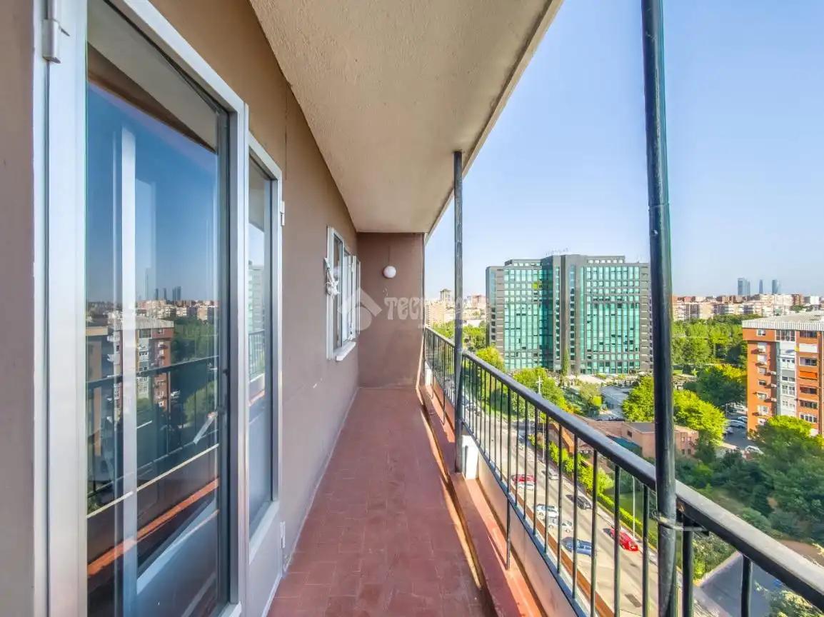 Flat with lift for sale in Ciudad Lineal, imagen 7