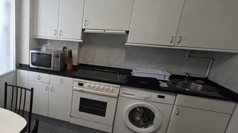 Foto 3 de Piso en venta en Calle Reyes Católicos, Zaramaga, Vitoria - Gasteiz