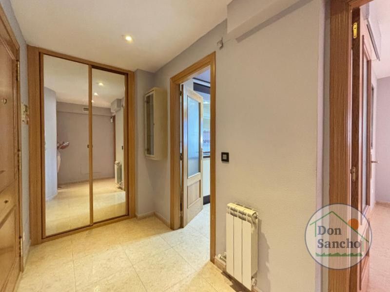 Flat for sale in Cabezón de Pisuerga  with Air Conditioner and Heating