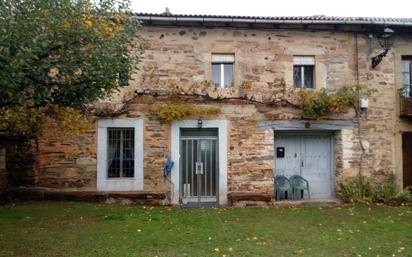 Vista exterior de Casa adosada en venda en Santa Colomba de Somoza