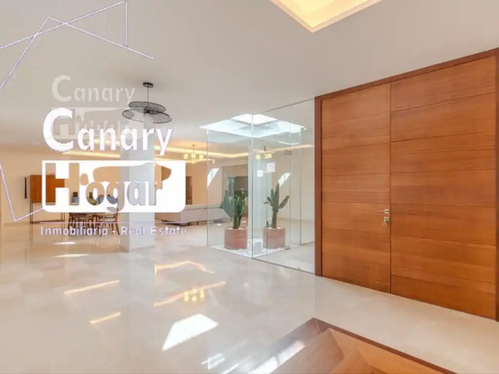 Houses for sale in Adeje  with Air Conditioner and Swimming Pool