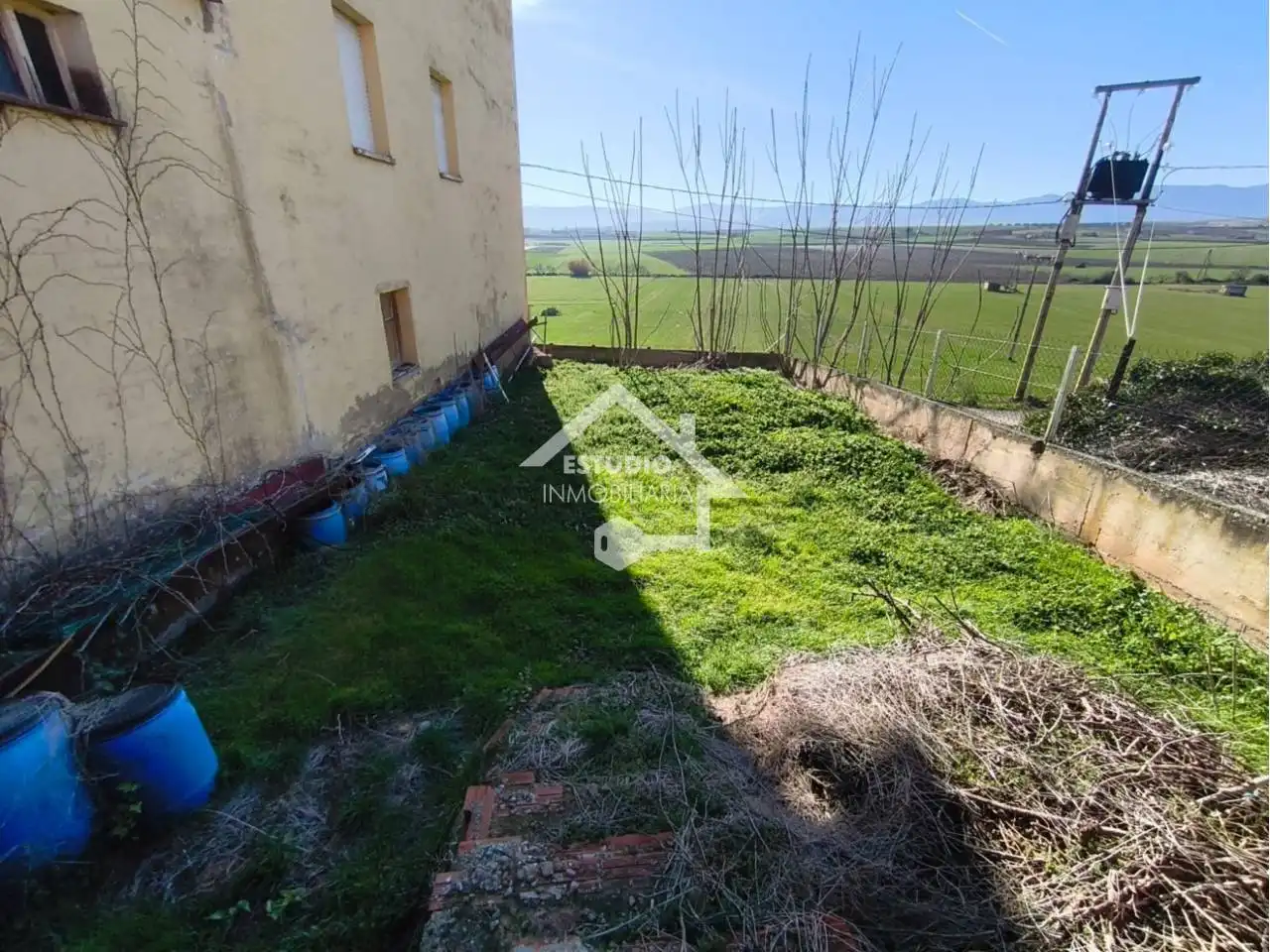 Casa o chalet en venta en Torrecilla Sobre Alesanco con Jardín privado, Terraza y Amueblado
